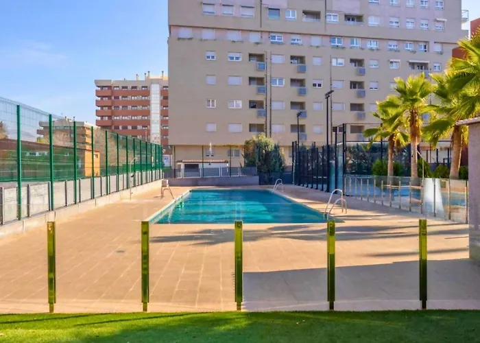 Loft con vistas, piscina, parking y muy acogedor